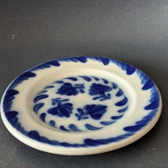 Salmon Falls Stoneware Decorative Plate 8" - Picture 2 of 4